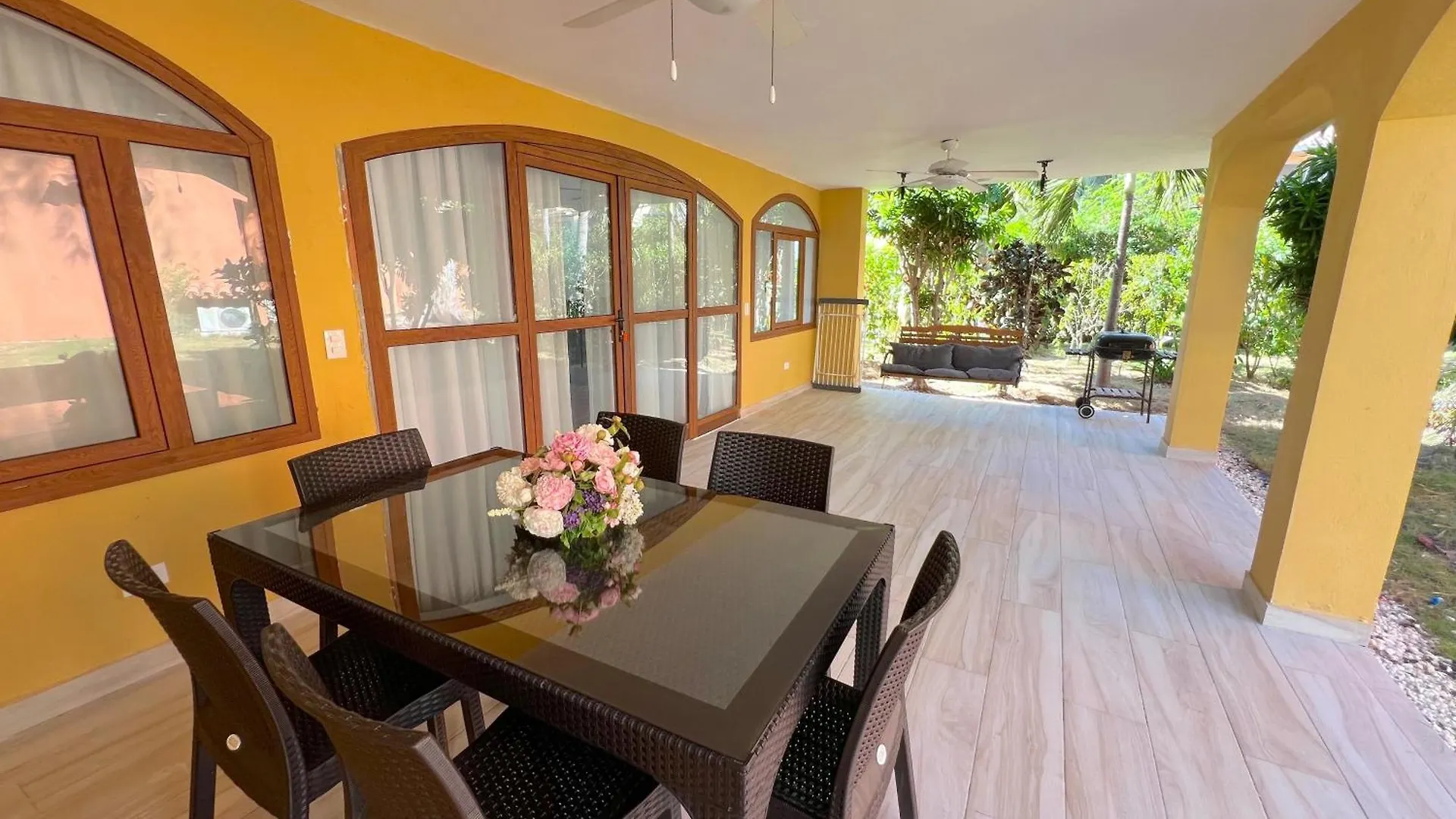Hotel Tropical Villas Playa Los Corales Punta Cana